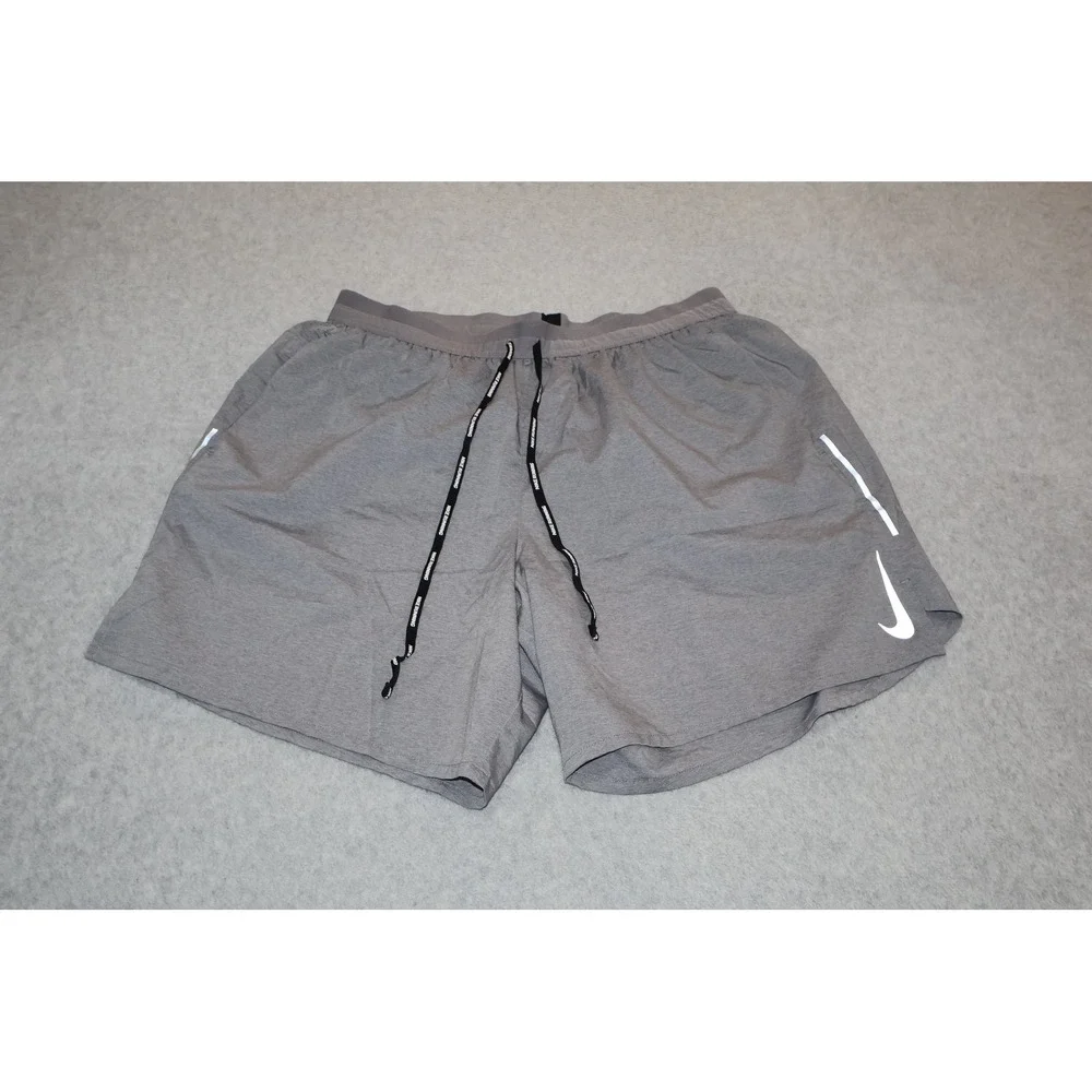 Nike Running Shorts Mens XL Gray Dri-Fit Reflective Swoosh Zipper Pocket